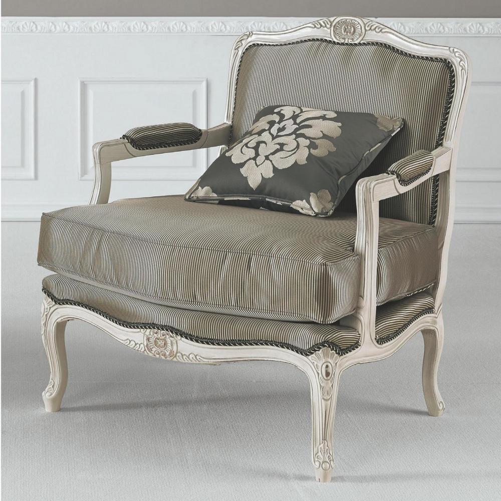 provensalske drevo calunene kreslo patinovane antikovane biele country mediteranske elegantne klasicke siroke pohodlne vila luxus salon exkluzivny nabytok zamocky obciansky.jpg